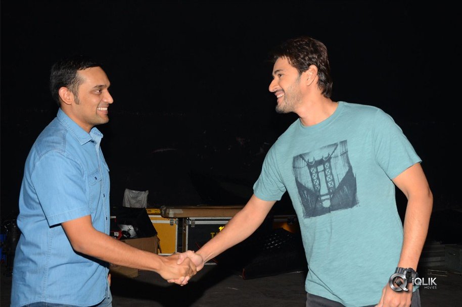 Srinivasa-Kalyanam-Trailer-Launched-By-Mahesh-Babu